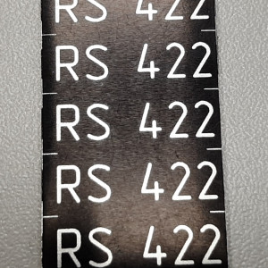 Печать на алюминии — Табличка для маркировки разъема RS — фото